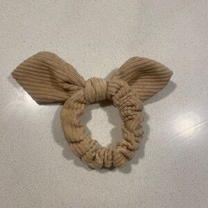 Stoney Clover Lane scrunchie